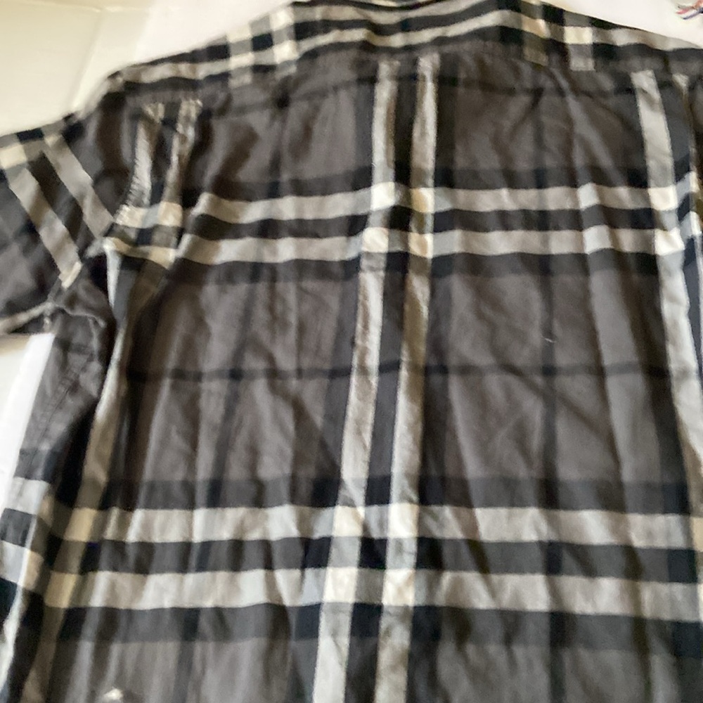 Burberry Brit Gray Casual Button Down Shirt with Bold Plaid - Picture 9 of 9